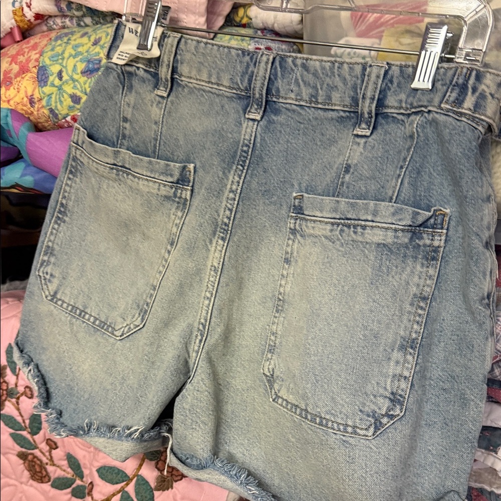 We The Free Light Blue Jean Shorts - Picture 12 of 15